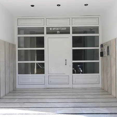 Economic In Crete * 伊拉克利翁